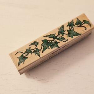 Hero Arts String of Ivy Rubber Stamp